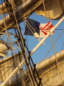 Le pavillon de la SNPB sur le Belem