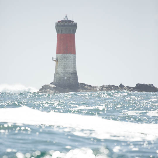 Le phare des Pierres Noires sans sa coupole - Service de Veille SNPB